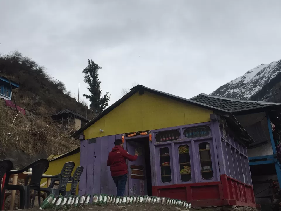 Photo of Winter is Here - Kasol & Tosh - Witnessing last snow of the season by Shashank Sinha