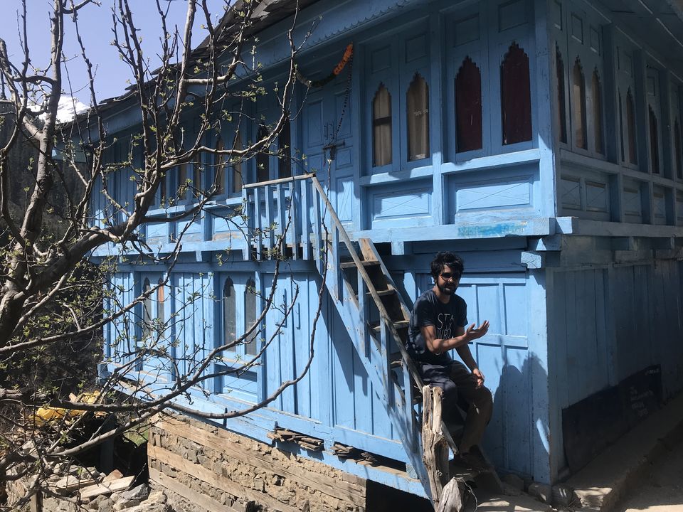 Photo of Barsheni Village Bus Stop, मणिकर्ण - बर्शेणी सड़क, Himachal Pradesh, India by Shashank Sinha