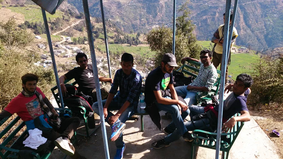 Photo of Deoria Tal Trek, Dilmi, Uttarakhand, India by Jaiveer Yadav
