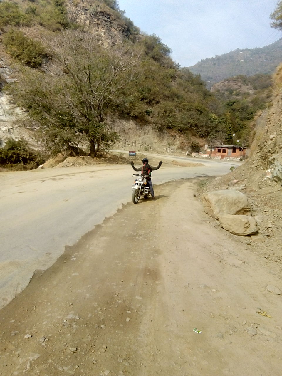 Photo of Khuliya Top- Fantastic Gift for a Trekker by Jaiveer Yadav