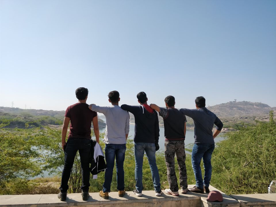 Photo of Dudes in Desert by Jaiveer Yadav