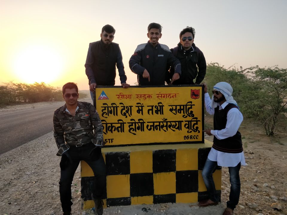 Photo of Dudes in Desert by Jaiveer Yadav