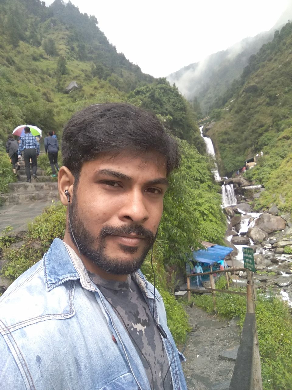 Photo of Bhagsunag Waterfall Dharmshala, Dharamshala, Himachal Pradesh, India by Jaiveer Yadav