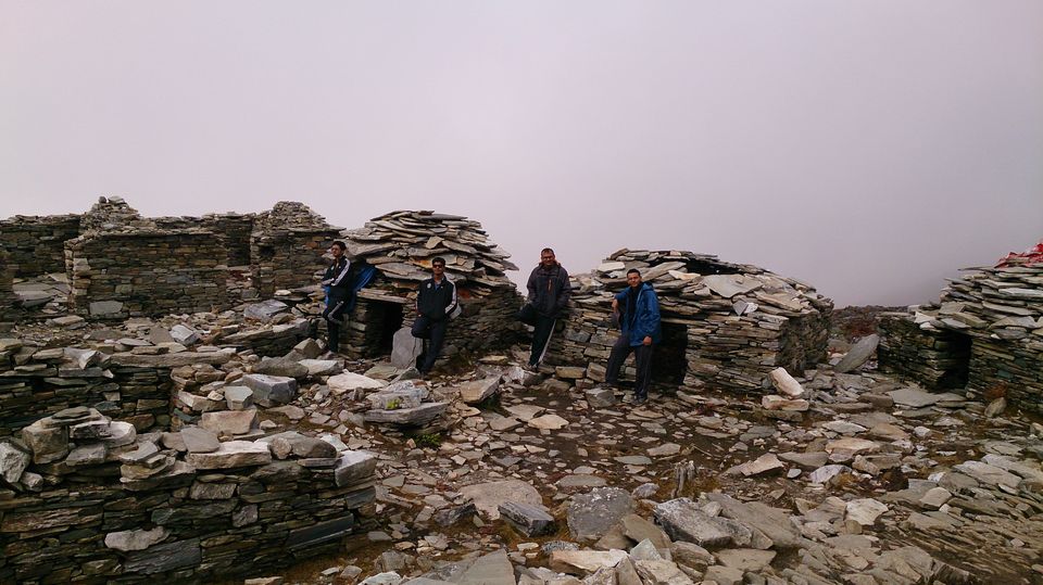 Photo of Bhagwa Basa, Roopkund Trail, Uttarakhand, India by Jaiveer Yadav