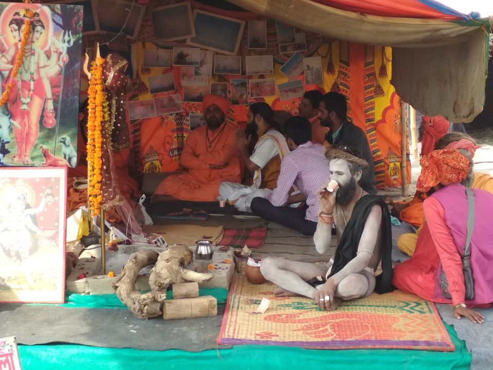 Photo of Patalpuri Temple, Allahabad fort, Prayagraj, Uttar Pradesh, India by Jaiveer Yadav