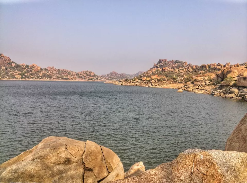 Photo of Sanapur Lake, Sanapur, Karnataka, India by Sachin Shah