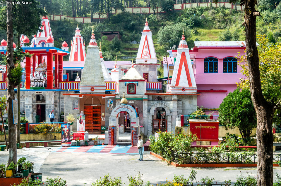 Photo of Ranikhet, Uttarakhand, India by Deepak Sood