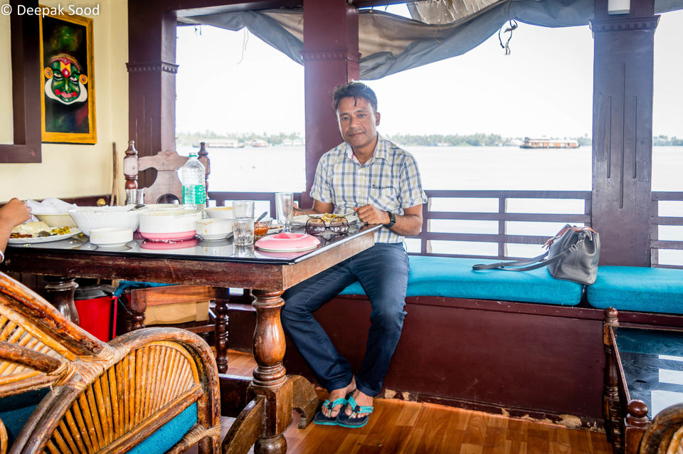 Photo of Alleppey Houseboat, Punnamada Boat Jetty Road, Punnamada, Kottankulangara, Alappuzha, Kerala, India by Deepak Sood