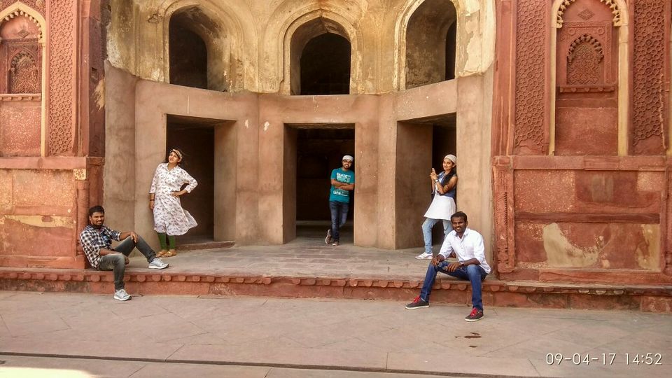 Photo of Agra Fort, Rakabganj, Agra, Uttar Pradesh, India by Tamanna Arora