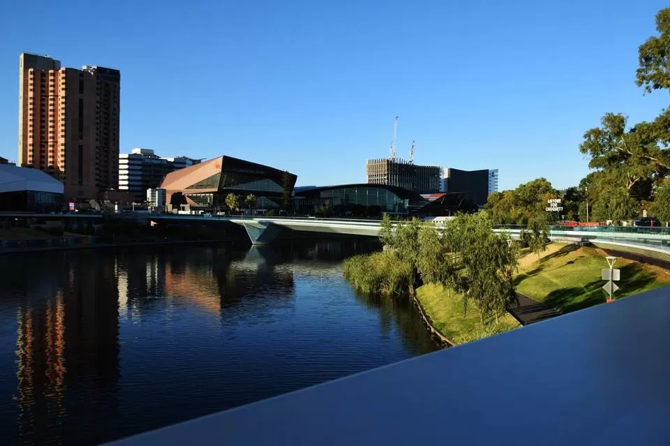 Photo of Riverbank Circuit, Adelaide, South Australia, Australia by Dheeraj Balla