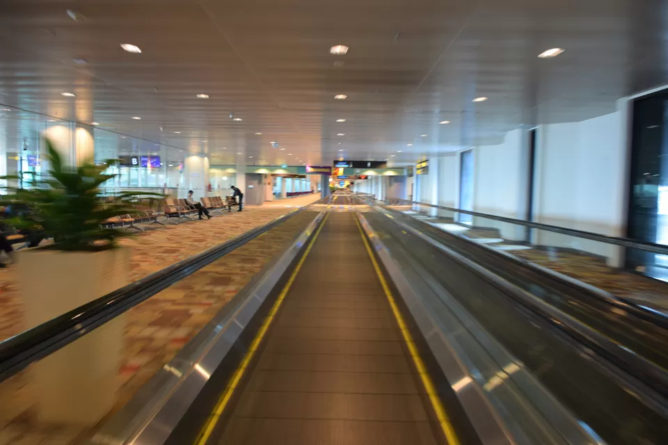 Photo of Airport Boulevard, Changi International Airport (SIN), Singapore by Dheeraj Balla
