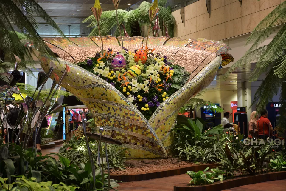 Photo of Airport Boulevard, Changi International Airport (SIN), Singapore by Dheeraj Balla