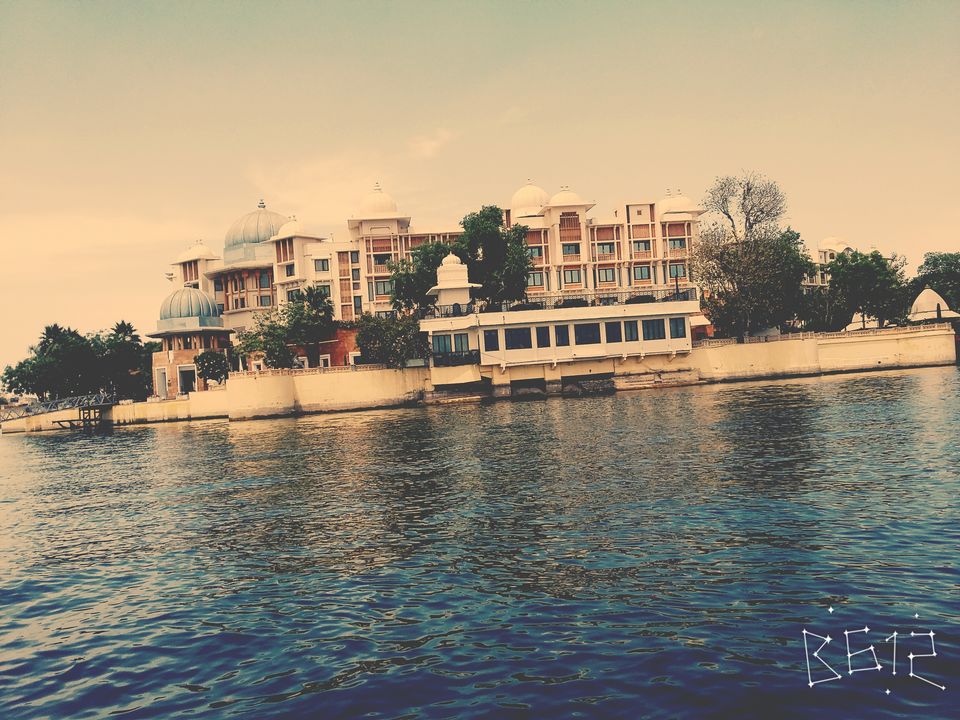 Photo of Lake Pichola, Pichola, Udaipur, Rajasthan, India by Beardo Raveller