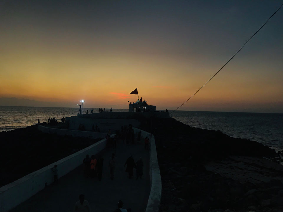 Photo of Dwarka, Gujarat, India by Solaceonwheels