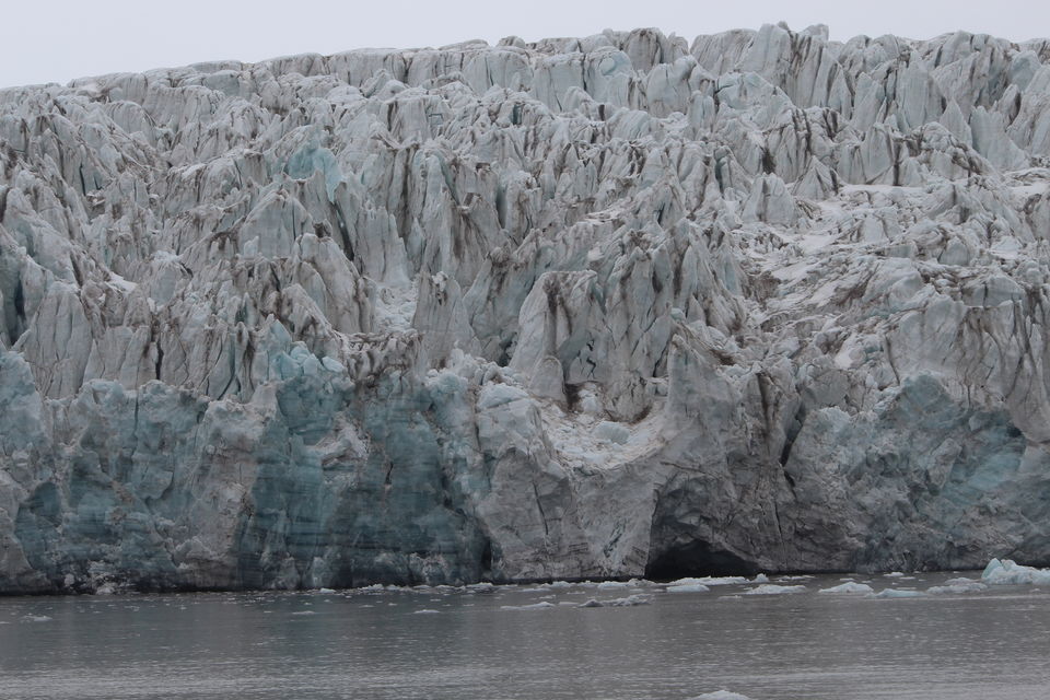 Photo of Why Svalbard should be your next travel destination! 12/26 by Ayushee Agarwal