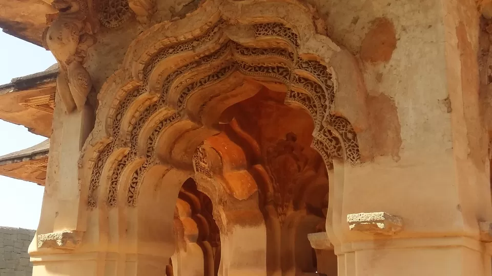 Photo of Lotus Mahal Hampi, Hampi, Karnataka, India by Vijithake
