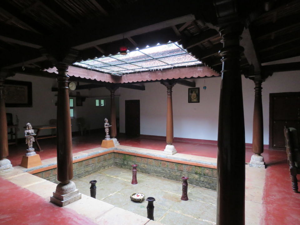 Photo of THIS HOMESTAY IN CHIKMANGLUR IS SURE TO TAKE YOU BACK IN TIME! 1/12 by Married to a Beardo
