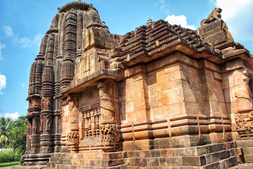Photo of Rajarani Temple, Bhubaneswar, Odisha, India by Krishnadev