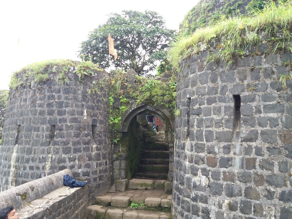 Photo of Tikona fort & Serene Gurudwara by Gunjan Deshmukh