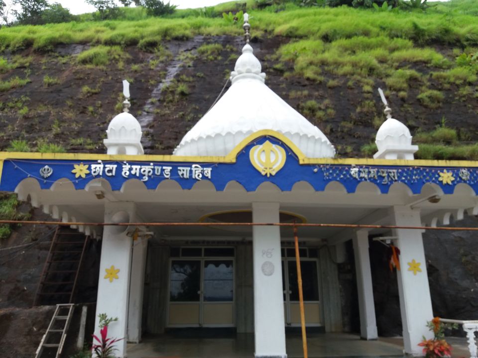 Photo of Tikona fort & Serene Gurudwara by Gunjan Deshmukh