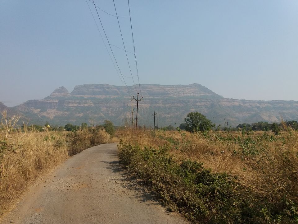 Photo of Mighty Prabalgad Fort and Deadly Kalavantin Peak by Gunjan Deshmukh