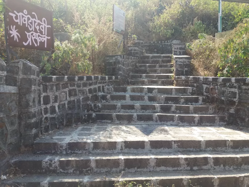 Photo of Chavand Fort and an Ancient Temple by Gunjan Deshmukh