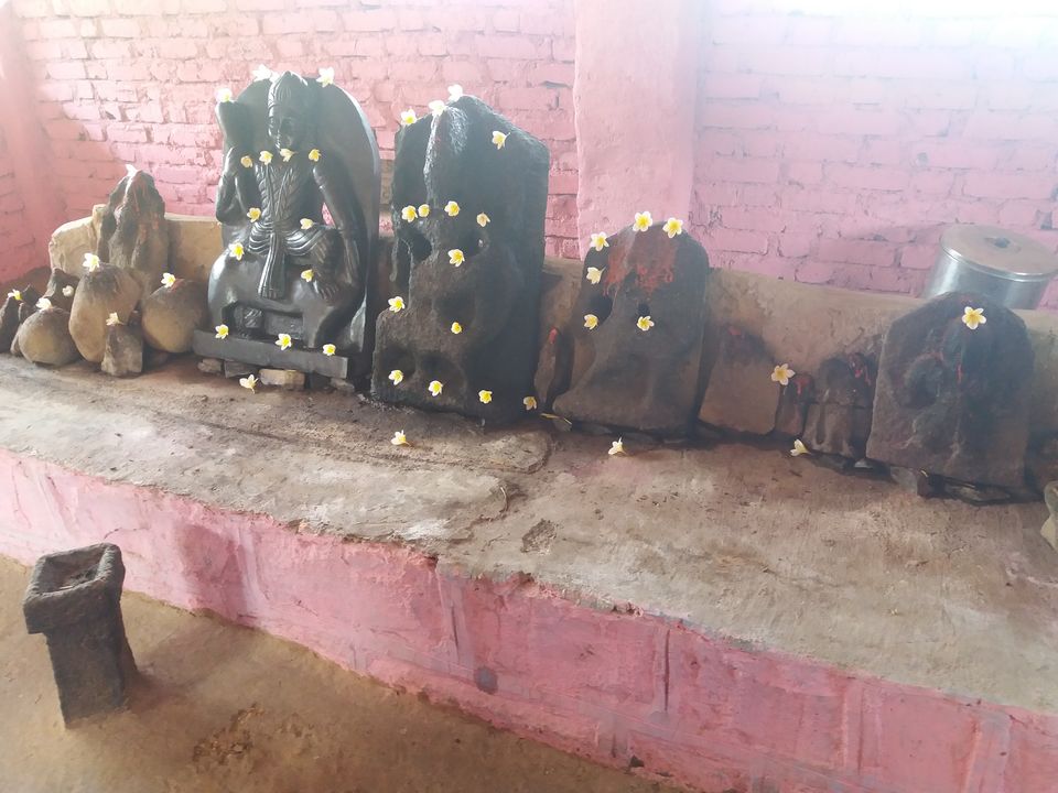 Photo of Kurdugad Fort – A cave that can accomodate entire village 8/25 by Gunjan Deshmukh