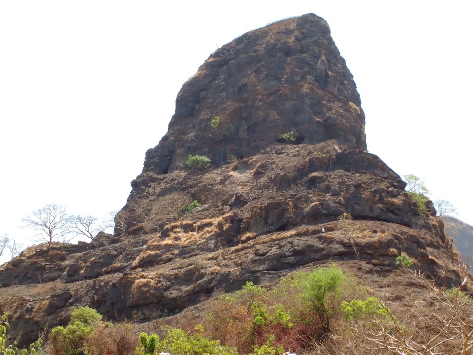 Photo of Kurdugad Fort – A cave that can accomodate entire village 10/25 by Gunjan Deshmukh