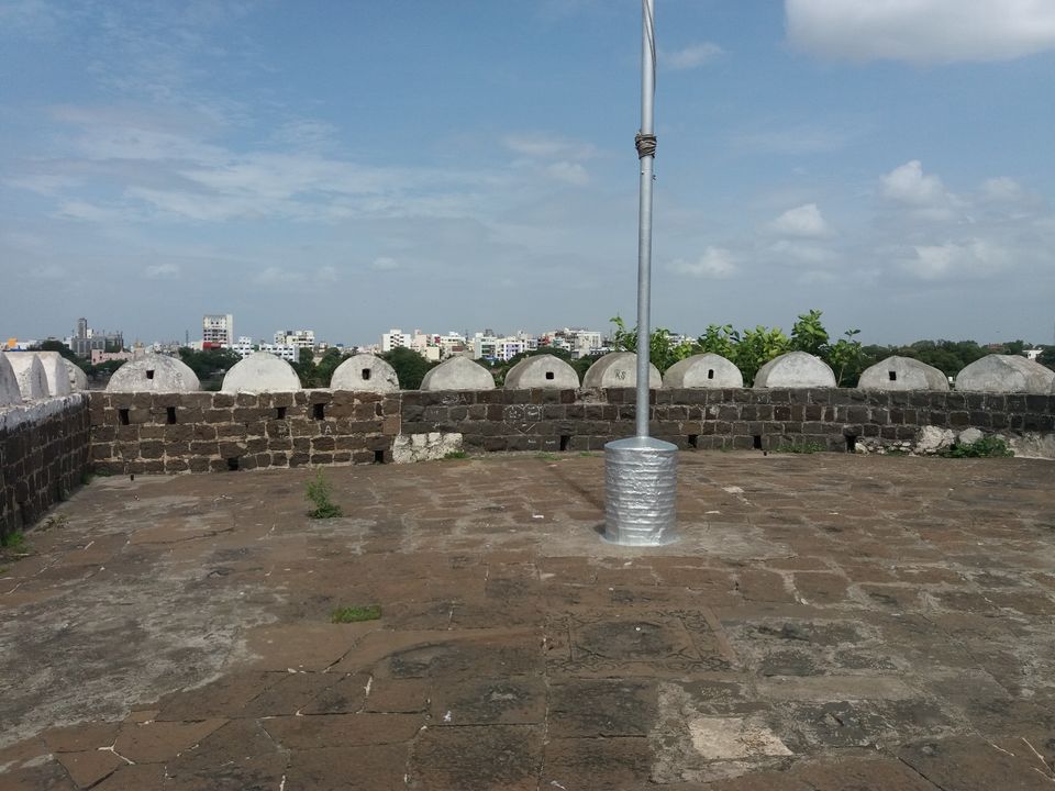 Photo of Solapur Fort - Strong Land fort in the center of the city 7/28 by Gunjan Deshmukh