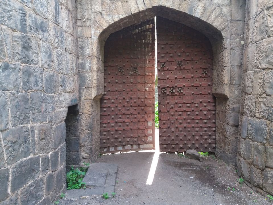 Photo of Solapur Fort - Strong Land fort in the center of the city 24/28 by Gunjan Deshmukh
