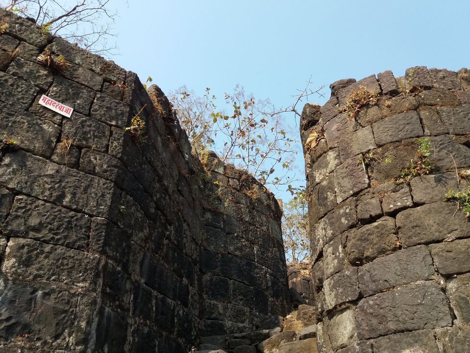 Photo of Mangad Fort - Has a Secret Gate 19/41 by Gunjan Deshmukh