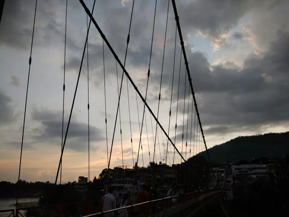 Photo of Ram Jhula, Rishikesh, Uttarakhand, India by Prakhaya Thapliyal