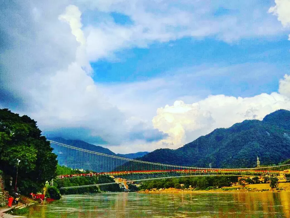 Photo of Ram Jhula, Rishikesh, Uttarakhand, India by Prakhaya Thapliyal