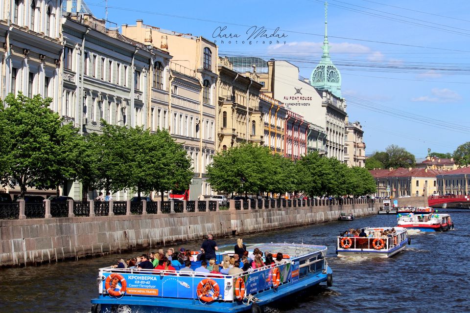 Photo of Female solo tripping to St. Petersburg by Charu Madan