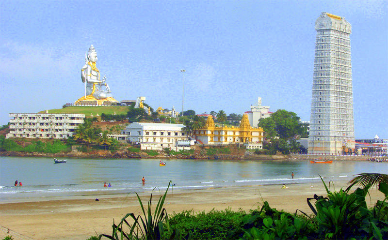 Photo of Murudeshwar, Karnataka, India by Map Camera Travel