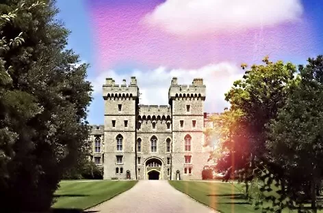 Photo of Windsor Castle, Windsor, UK by Map Camera Travel