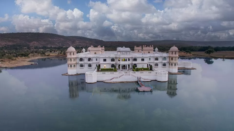 Photo of Stay in this Luxury Palace Hotel amidst the Lake to experience royal staycation by Map Camera Travel