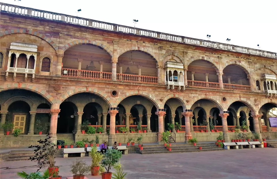 Photo of Indore, Madhya Pradesh, India by Oindrila Soni