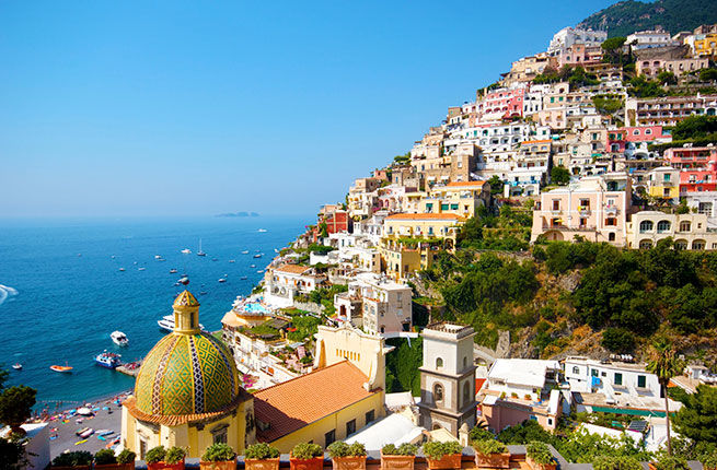 Photo of Amalfi Coast, Amalfi, Italy by Vishnu Modi