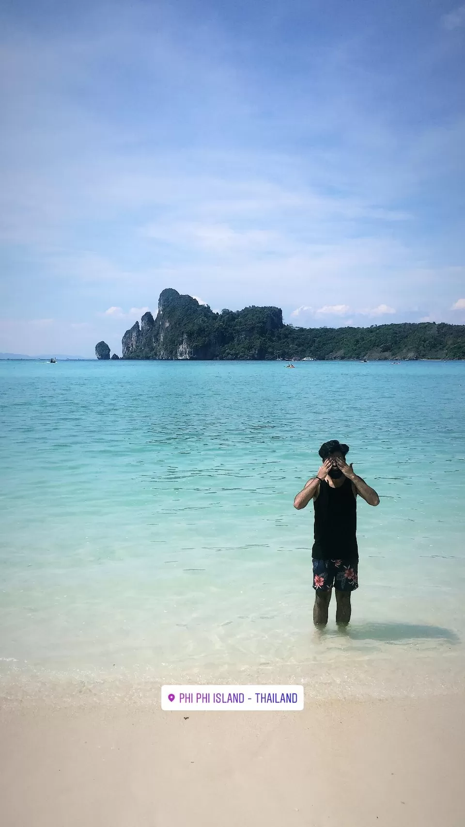 Photo of Phi Phi Islands, Krabi, Thailand by Vishnu Modi