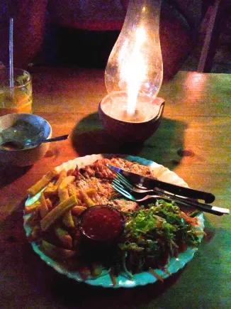 Photo of Insta envy cafés in Manali where you can sip & binge under INR 500 by Manmeet Kaur