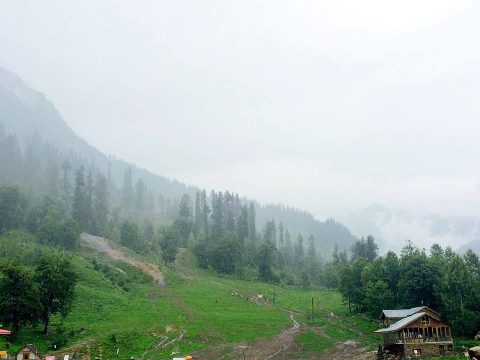 Photo of Manali Itinerary to sort your Summer End Vacay Goals by Manmeet Kaur