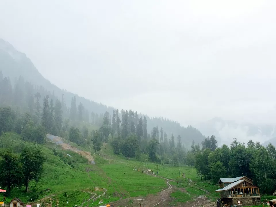 Photo of Manali Itinerary to sort your Summer End Vacay Goals by Manmeet Kaur