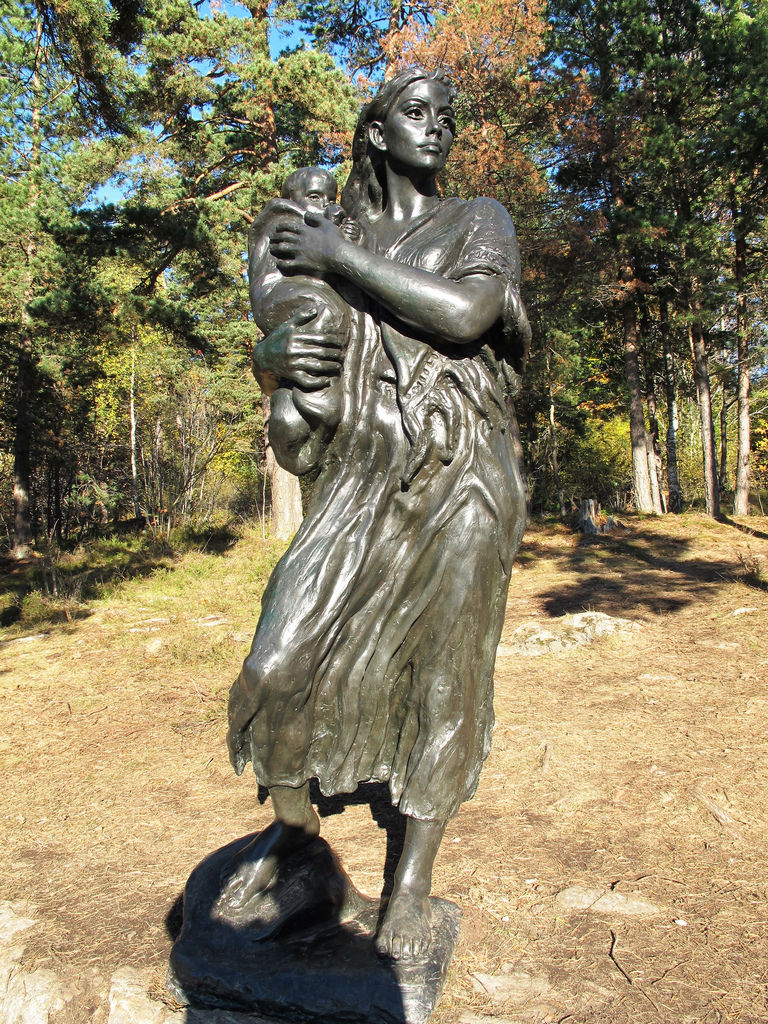 Photo of Urban Nature at Ekeberg Sculpture Park, Oslo 6/11 by Renny B. Amundsen