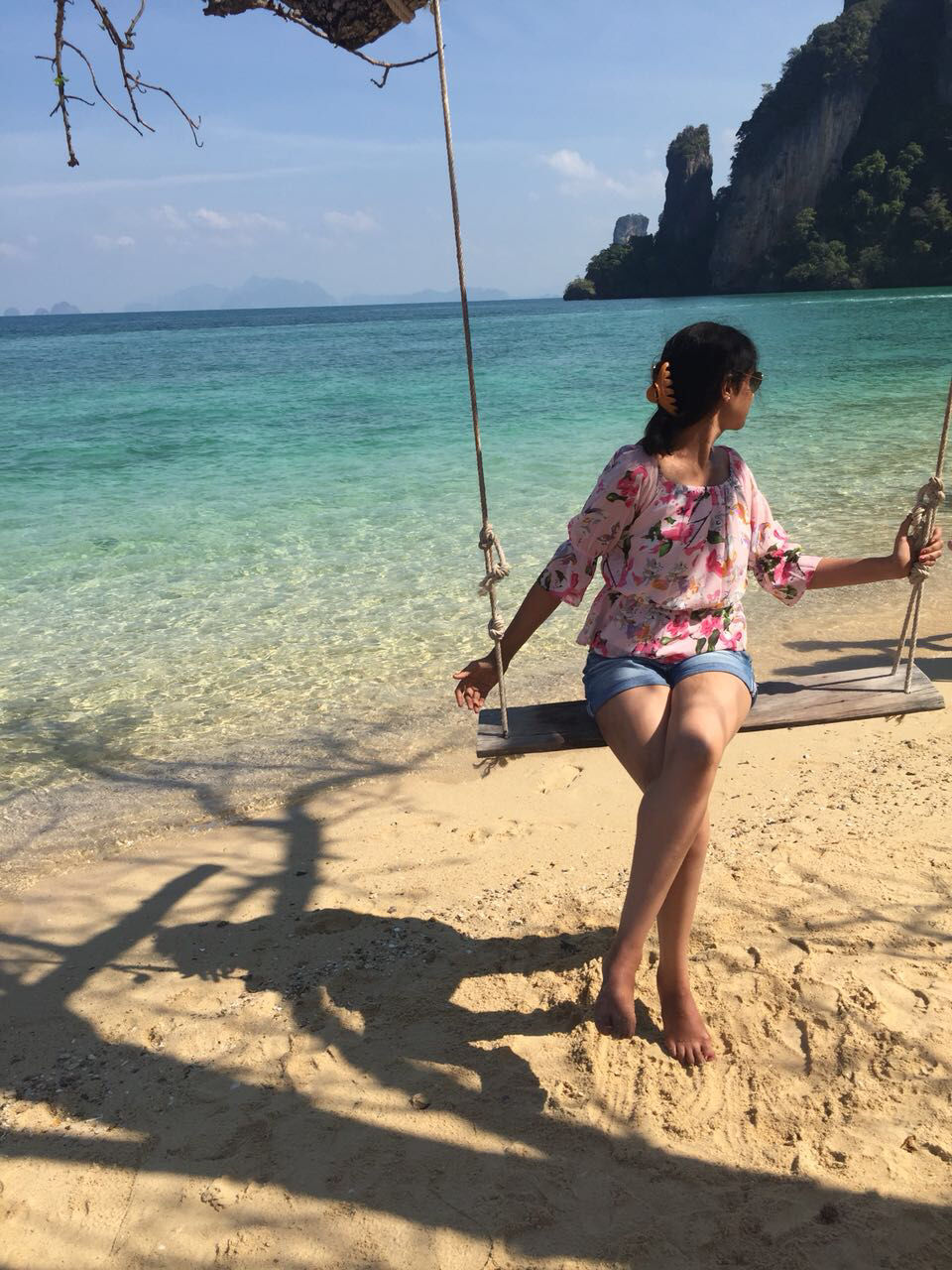Photo of Blissful 6 Day Bachelorette Trip To Pattaya & Krabi by Deepta Rao