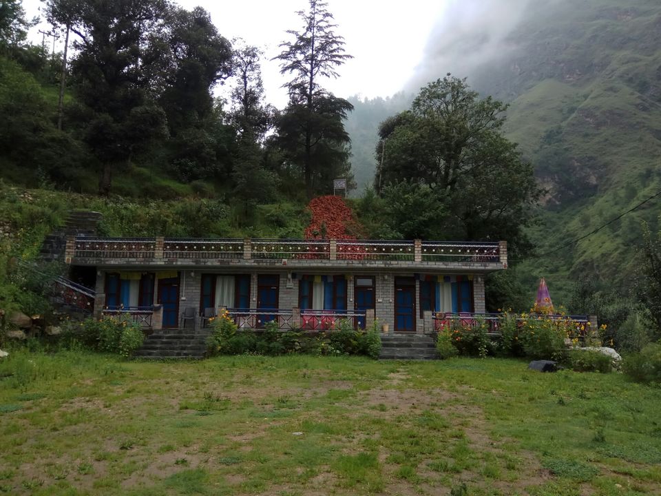 Photo of Tirthan Valley, Pekhri, Himachal Pradesh, India by Snigdha Gupta