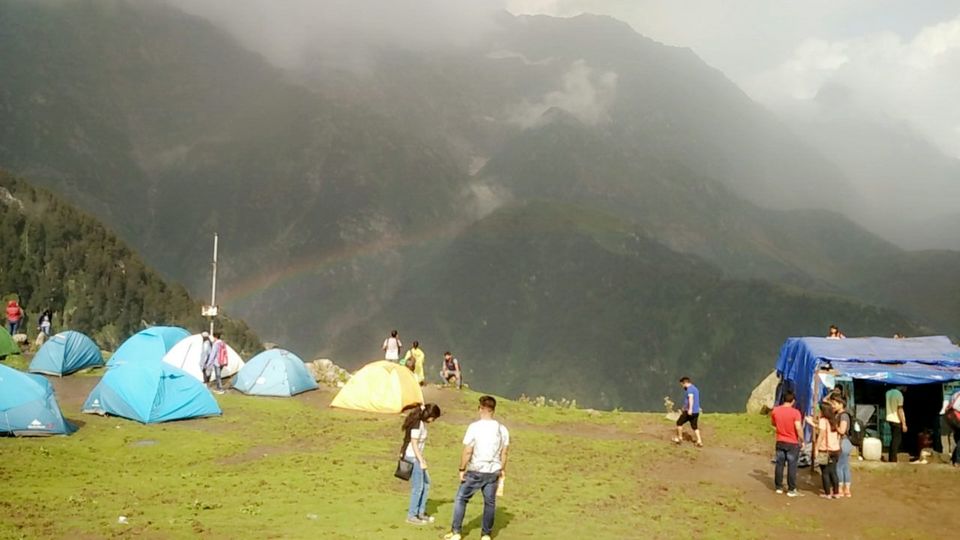 Photo of Triund Trek Trail, Trail to Triund Hill, Dharamshala, Himachal Pradesh, India by Snigdha Gupta