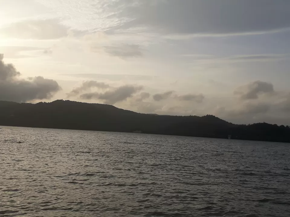 Photo of Mesmerizing Sunset..Khadakwasla by Shrushti Kamble