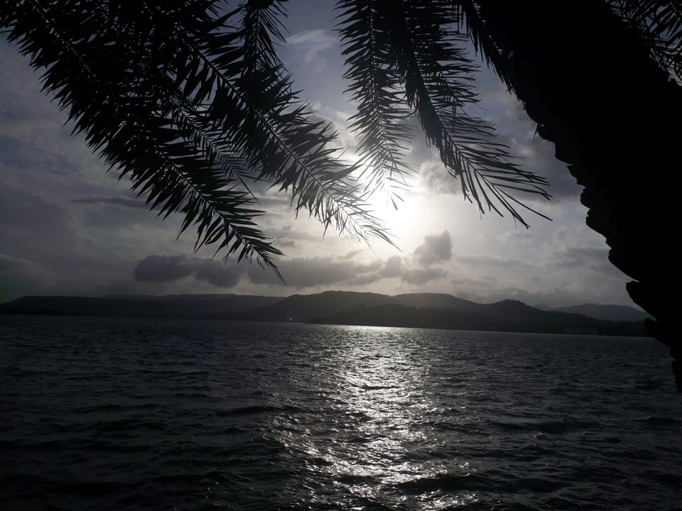 Photo of Mesmerizing Sunset..Khadakwasla by Shrushti Kamble
