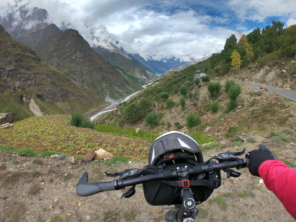 Photo of Jispa, Himachal Pradesh, India by Pravesh Yadav